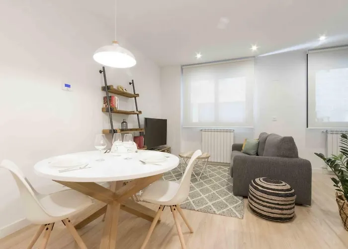 The Collection - Gloria Lägenhet